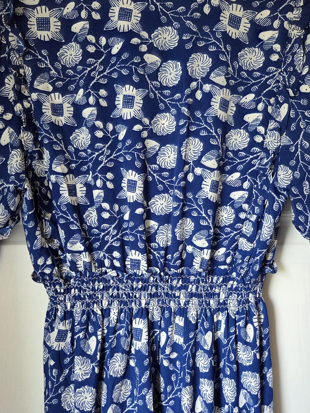 Max Studio Navy and White Floral Tiered Dress - Picture 6 of 6